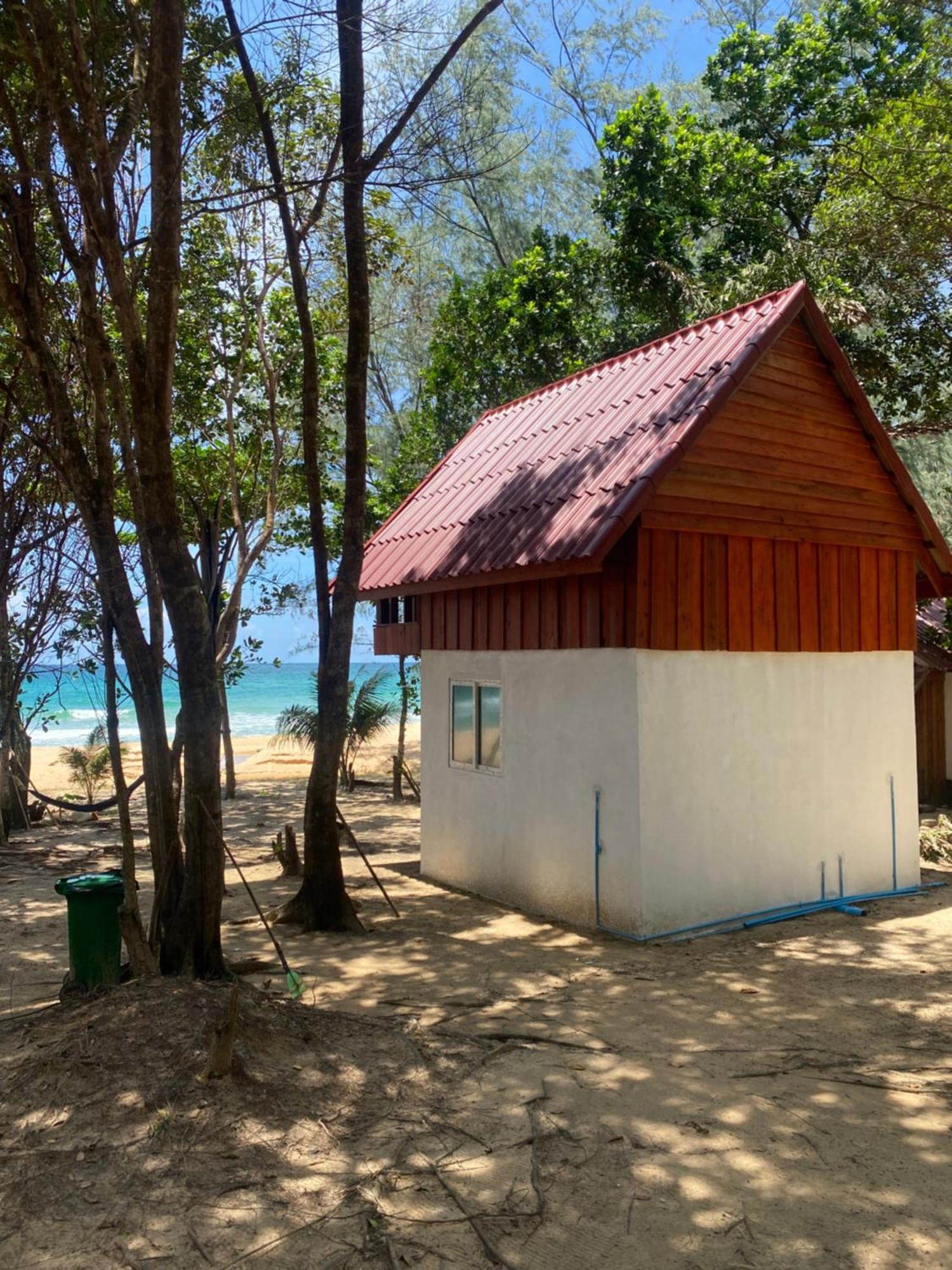 Robinson Bungalows Ко Ронг Санлоем Екстериор снимка