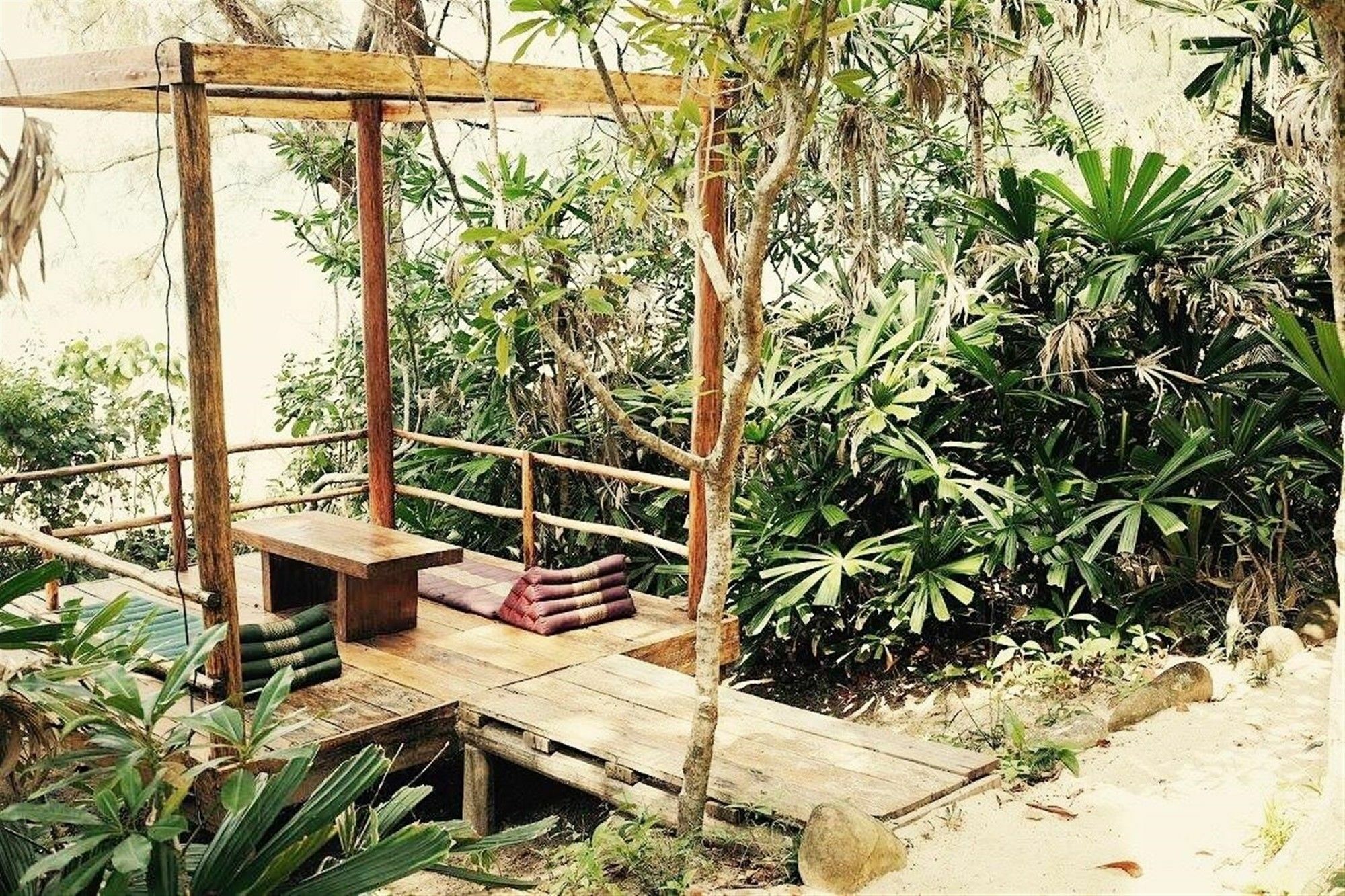 Robinson Bungalows Ко Ронг Санлоем Екстериор снимка